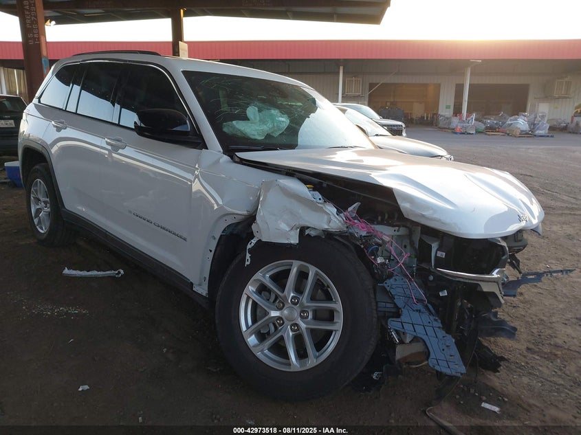 2025 JEEP GRAND CHEROKEE LAREDO X 4X4 - 1C4RJHAG7SC313532