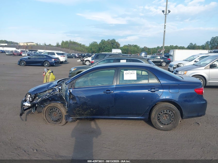 2013 TOYOTA COROLLA LE - JTDBU4EE3DJ114440