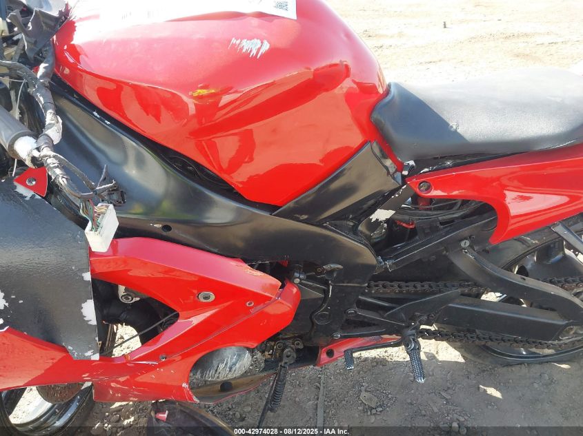 1998 Yamaha Yzfr1 VIN: JYARN02E2WA001070 Lot: 42974028