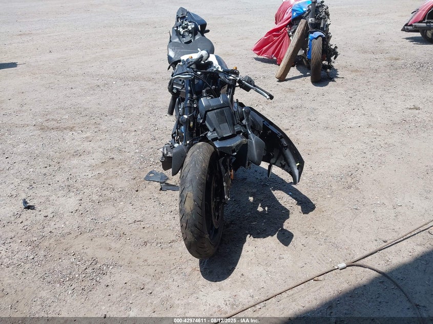 2025 YAMAHA YZFR7(VIN: JYARM38Y2SA003918