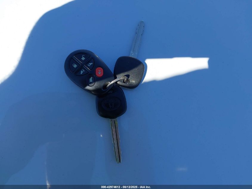 2005 Toyota Sienna Xle Limited VIN: 5TDZA22C15S226558 Lot: 42974612