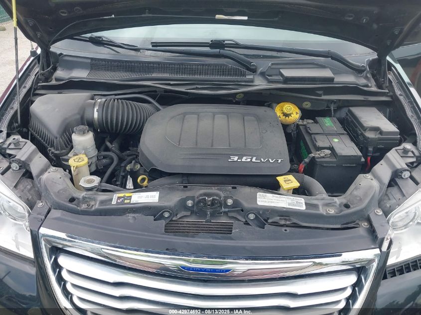 2016 Chrysler Town & Country Touring VIN: 2C4RC1BG8GR298411 Lot: 42974692