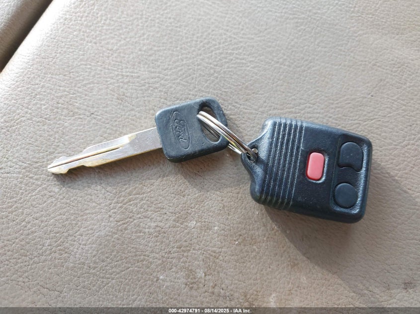 2004 Ford F-350 Lariat/Xl/Xlt VIN: 1FTSW31P34EA94078 Lot: 42974791