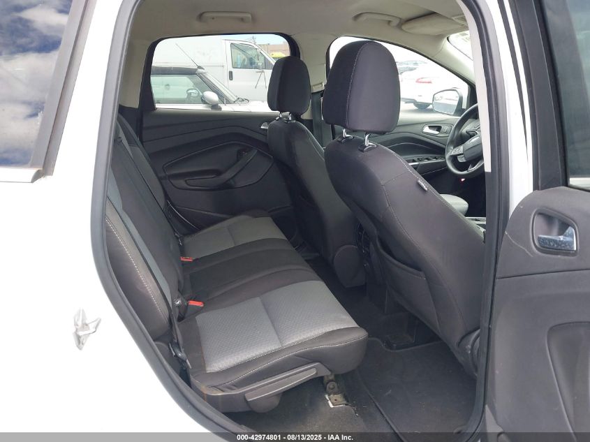 2017 Ford Escape Se VIN: 1FMCU0GDXHUA54965 Lot: 42974801