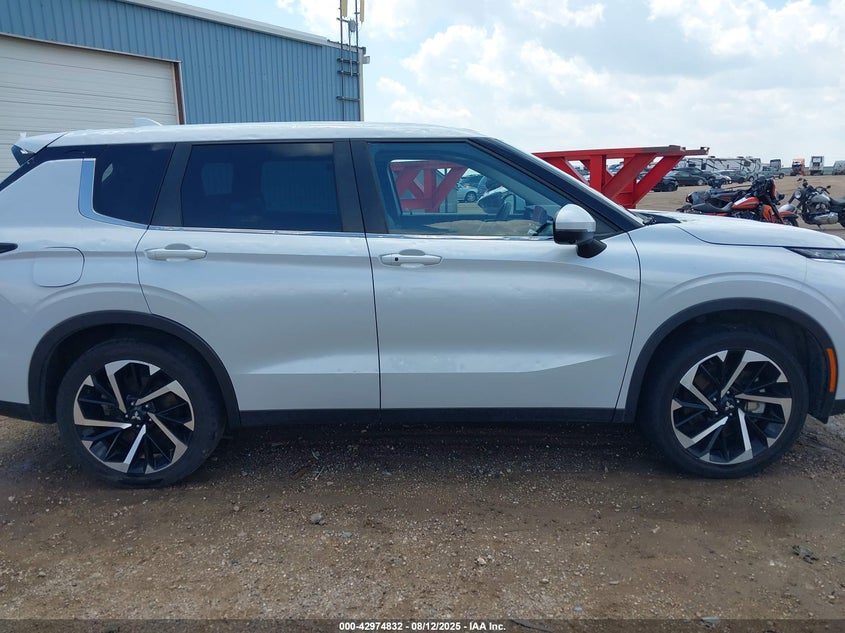 2023 Mitsubishi Outlander Ralliart S-Awc/Se 2.5 S-Awc/Se Black Edition S-Awc/Se Special Editiont S-Awc VIN: JA4J4UA8XPZ024892 Lot: 42974832