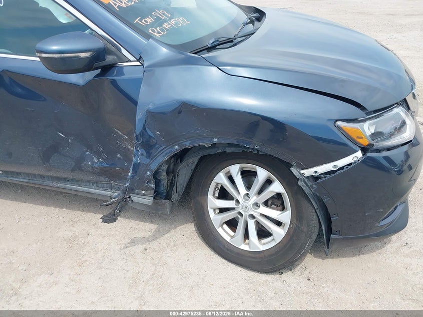 2015 NISSAN ROGUE SV - KNMAT2MV8FP539978