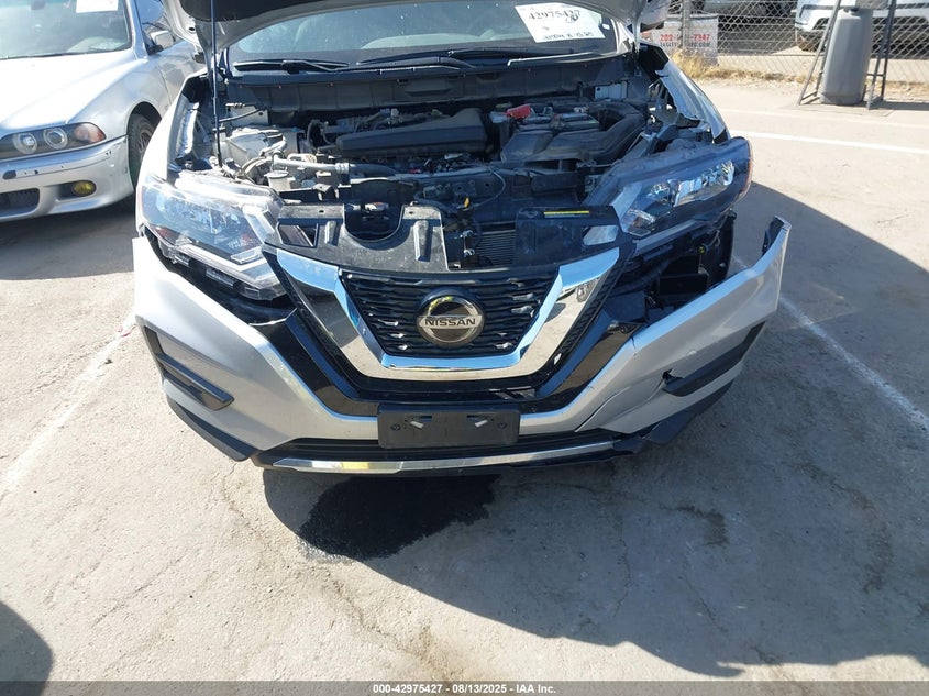 2018 NISSAN ROGUE SV - KNMAT2MT9JP540984