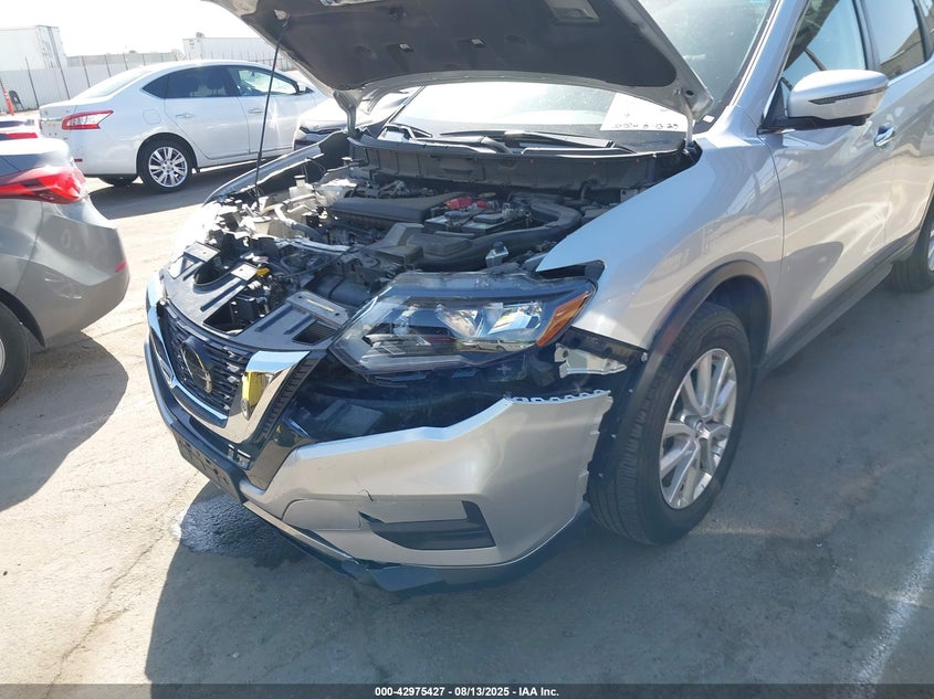 2018 NISSAN ROGUE SV - KNMAT2MT9JP540984