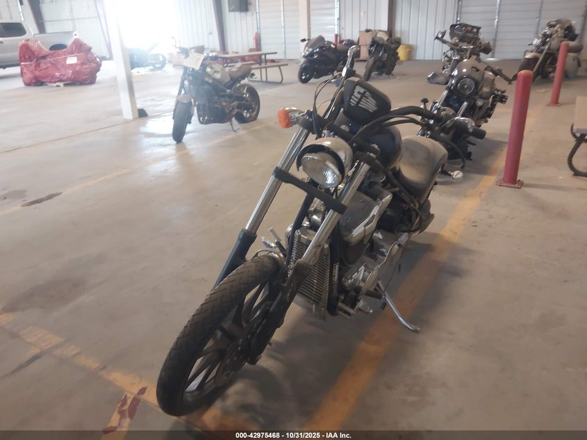 2019 Honda Vt1300 Cx blue null gasoline JH2SC6122KK400403 photo #3