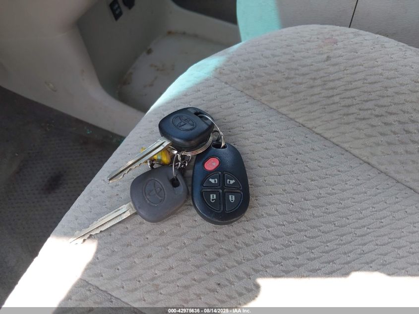 2011 Toyota Sienna Le V6 VIN: 5TDKK3DCXBS143837 Lot: 42975636