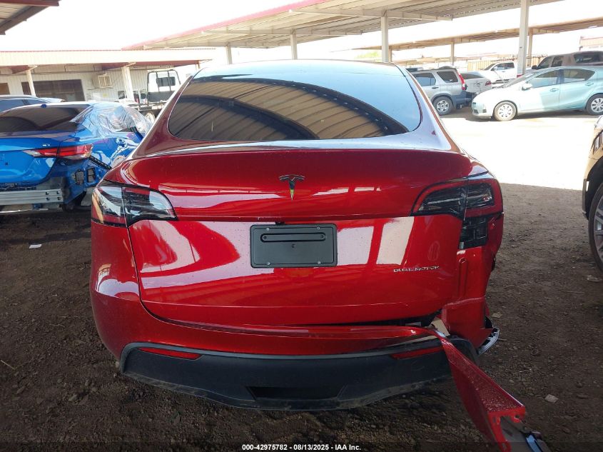 2025 Tesla Model Y Long Range Dual Motor All-Wheel Drive VIN: 7SAYGDEE2SF265178 Lot: 42975782