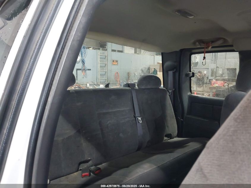 2006 GMC Sierra 3500 Work Truck VIN: 1GTHK39U06E138251 Lot: 42975975