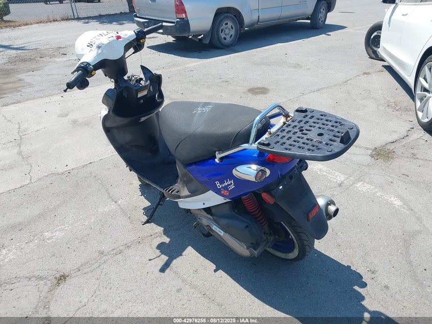 2014 Genuine Scooter Co. Buddy 170I blue null null RFVPAC905E1002690 photo #4