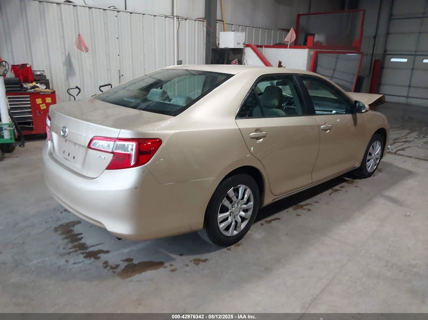 Vin: 4t4bf1fk7cr178699, lot: 43470364, toyota camry le 20124