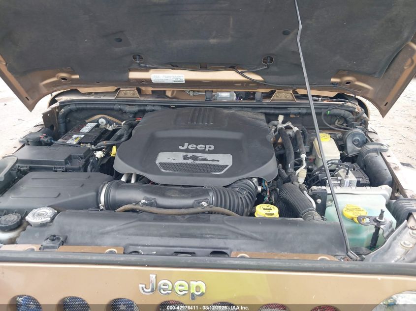 2015 Jeep Wrangler Unlimited Sahara VIN: 1C4HJWEG5FL686052 Lot: 42976411