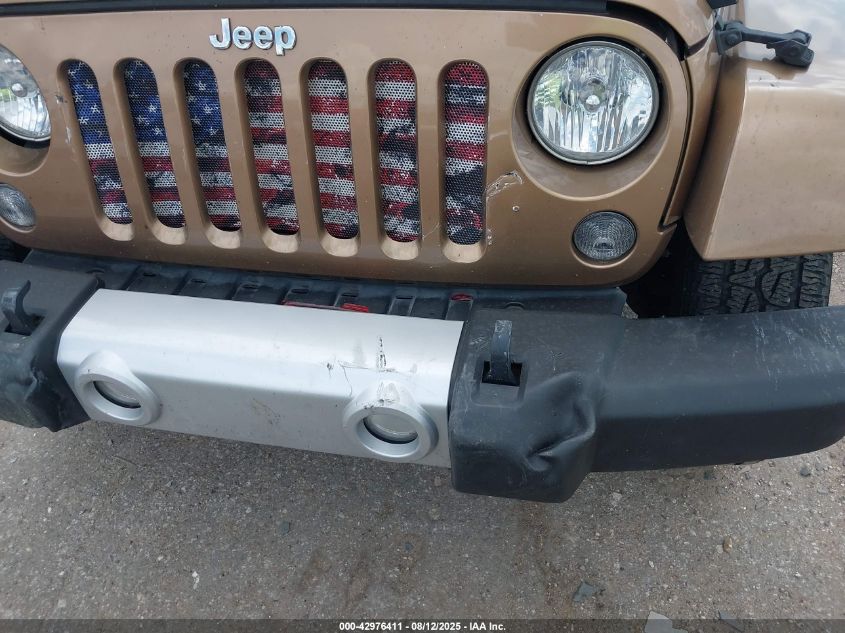 2015 Jeep Wrangler Unlimited Sahara VIN: 1C4HJWEG5FL686052 Lot: 42976411