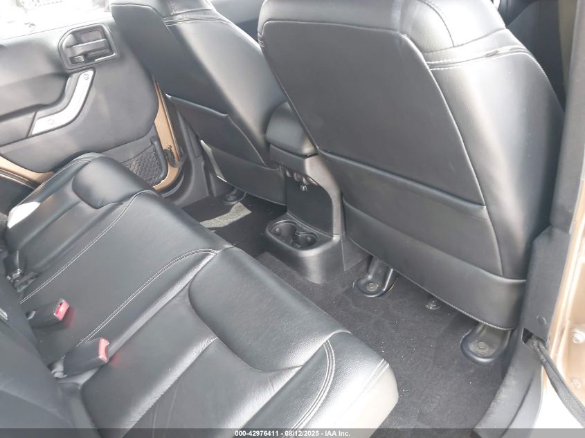 2015 Jeep Wrangler Unlimited Sahara VIN: 1C4HJWEG5FL686052 Lot: 42976411