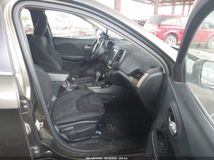 2016 JEEP CHEROKEE LATITUDE 1C4PJMCSXGW102672