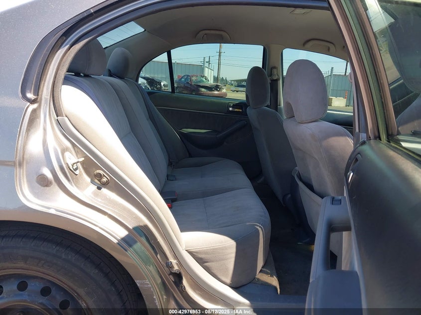 2005 Honda Civic Lx VIN: 2HGES16535H510422 Lot: 42976953