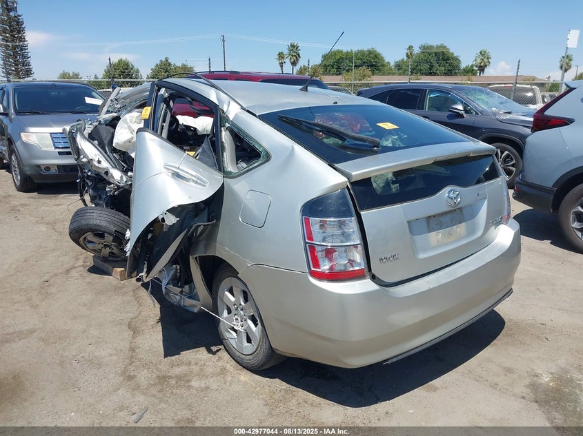 JTDKB20U053113552 2005 TOYOTA PRIUS photo no. 3