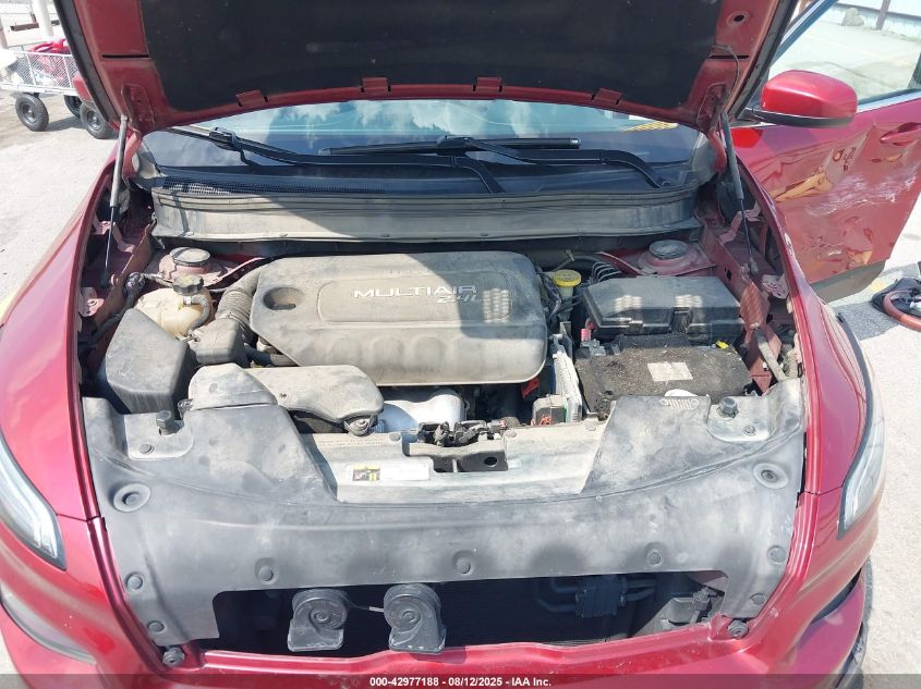 2016 Jeep Cherokee Latitude VIN: 1C4PJLCB5GW303101 Lot: 42977188