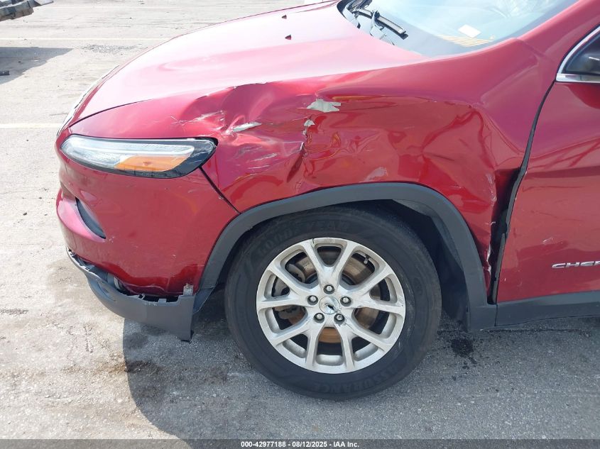 2016 Jeep Cherokee Latitude VIN: 1C4PJLCB5GW303101 Lot: 42977188