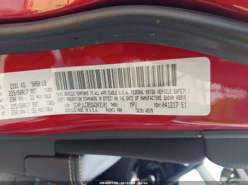 2016 Jeep Cherokee Latitude VIN: 1C4PJLCB5GW303101 Lot: 42977188