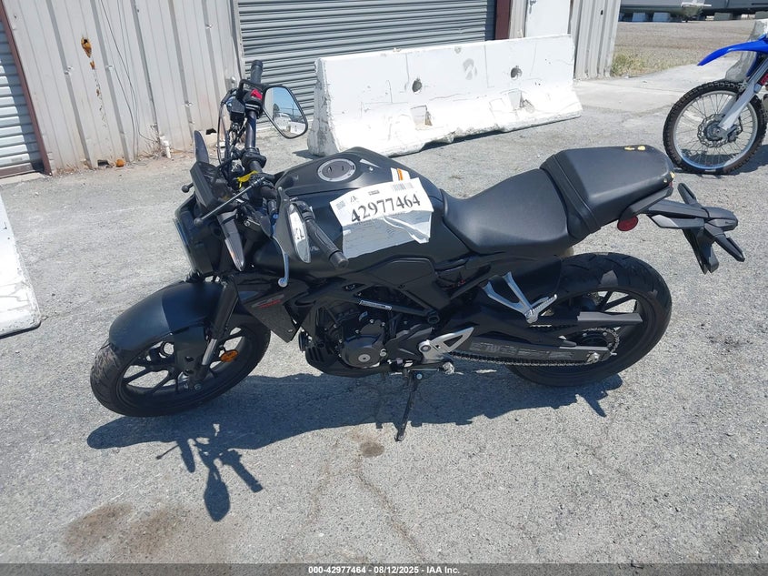 2024 HONDA CBF300 NA - MLHNC5553R5400050