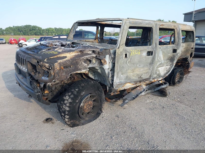 5GRGN23U44H120559 2004 HUMMER H2 photo no. 2