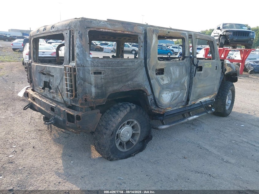 5GRGN23U44H120559 2004 HUMMER H2 photo no. 4