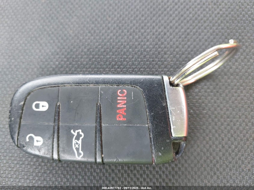 2015 Chrysler 200 Limited VIN: 1C3CCCAB9FN671849 Lot: 42977782