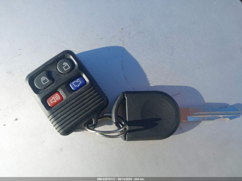 2007 Ford Mustang V6 Deluxe/V6 Premium VIN: 1ZVFT80N075357863 Lot: 42978131