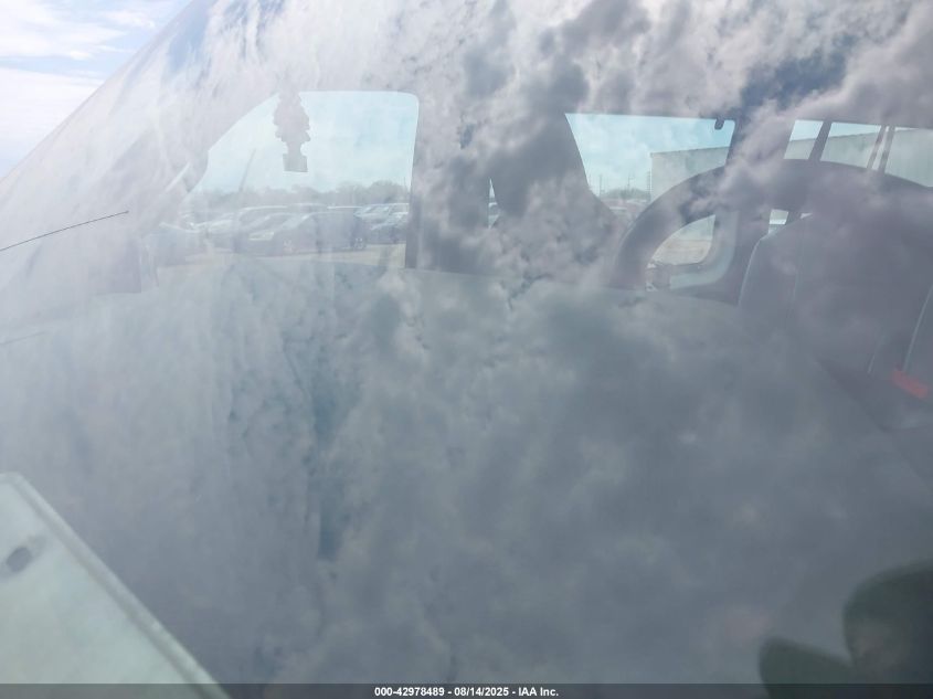 2010 Ford E-350 Super Duty Xl/Xlt VIN: 1FBSS3BLOADA68003 Lot: 42978489