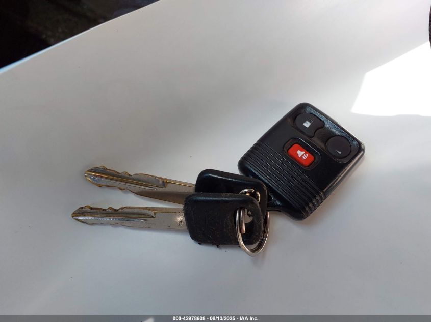 1999 Ford E-150 Commercial/Recreational VIN: 1FDRE14W0XHC18153 Lot: 42978608