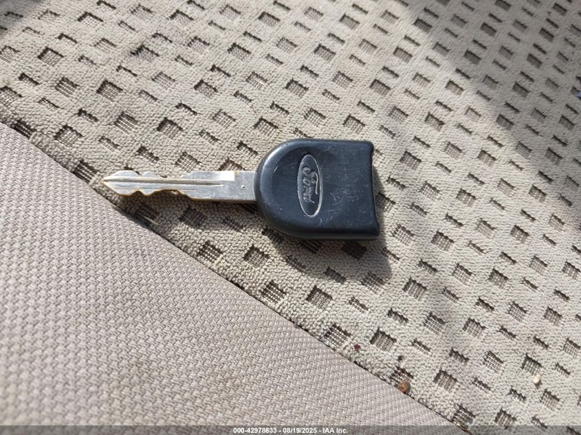 2007 Ford Focus S/Se/Ses VIN: 1FAHP34NX7W350724 Lot: 42978633