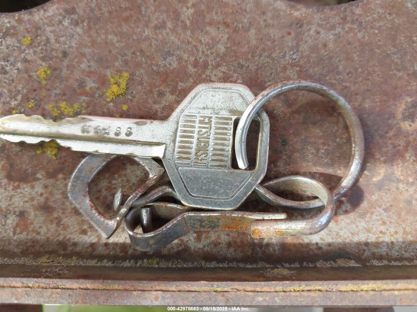 1984 Mitsubishi Montero Ls VIN: JA4FJ53E9EY400721 Lot: 42978683