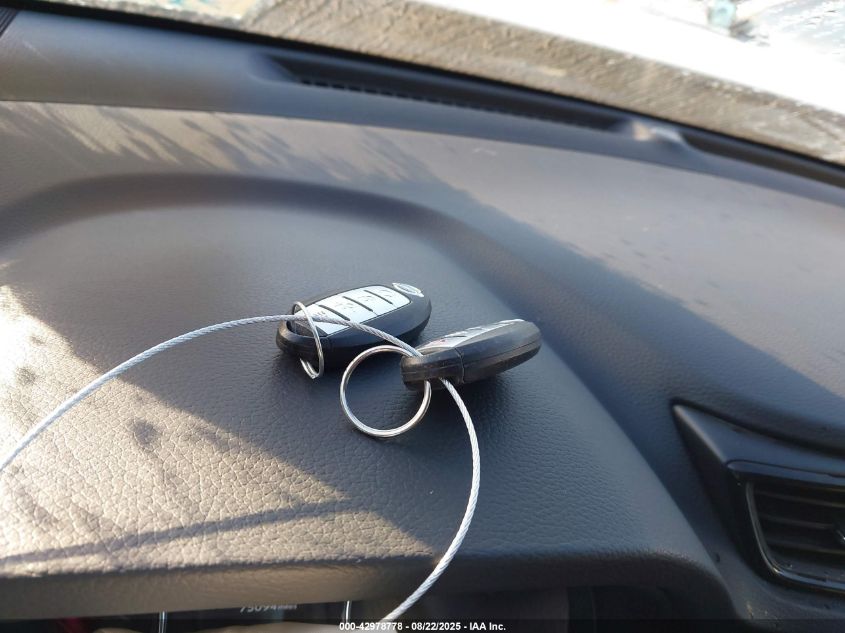 2017 Nissan Rogue Sv VIN: 5N1AT2MV7HC893173 Lot: 42978778