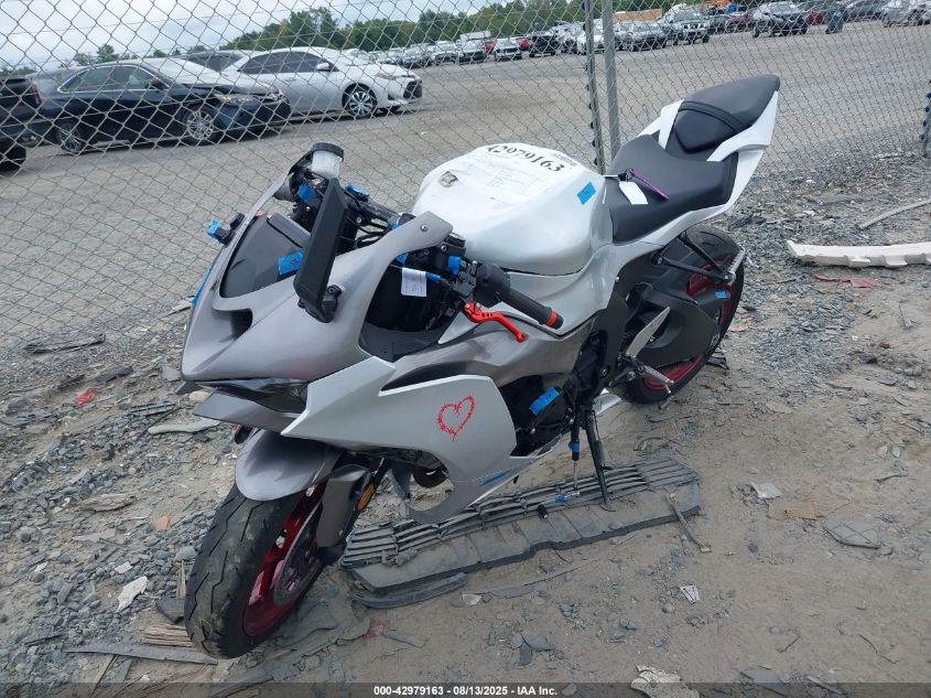 2024 Kawasaki Zx636 K silver null gasoline JKBZXJK14RA002720 photo #3