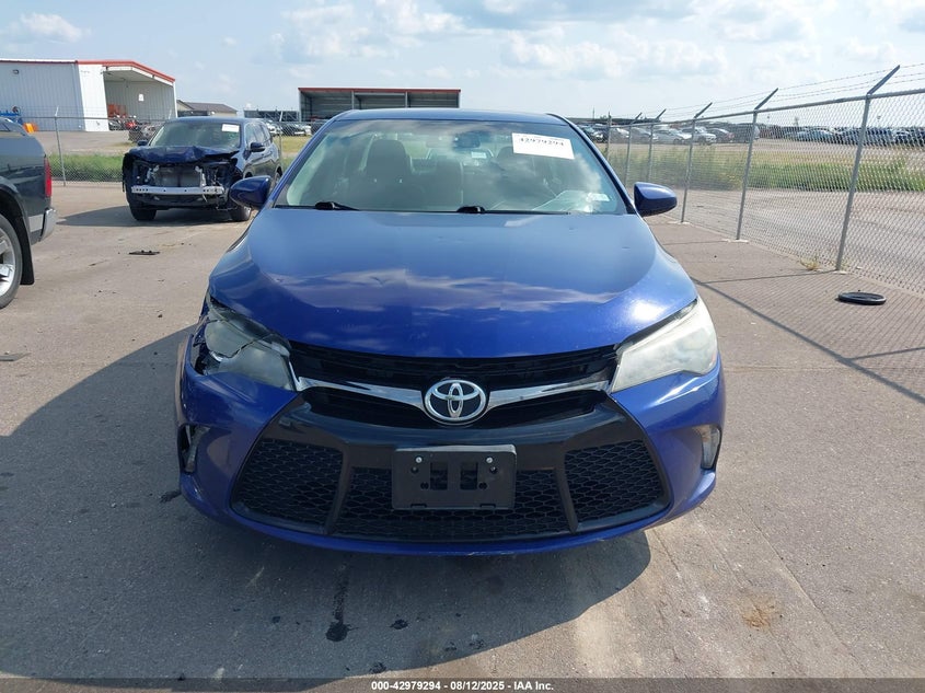 2015 Toyota Camry Se VIN: 4T1BF1FK1FU963511 Lot: 42979294