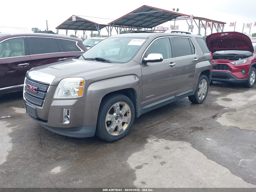 2CTFLXE57B6394657 2011 GMC TERRAIN photo no. 2