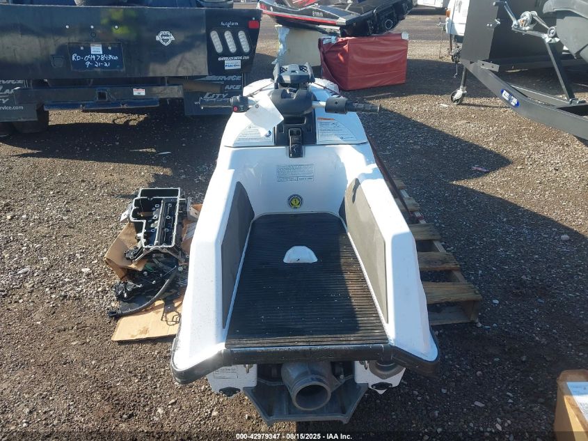 2022 Yamaha Jet Ski VIN: YAMH0099D222 Lot: 42979347
