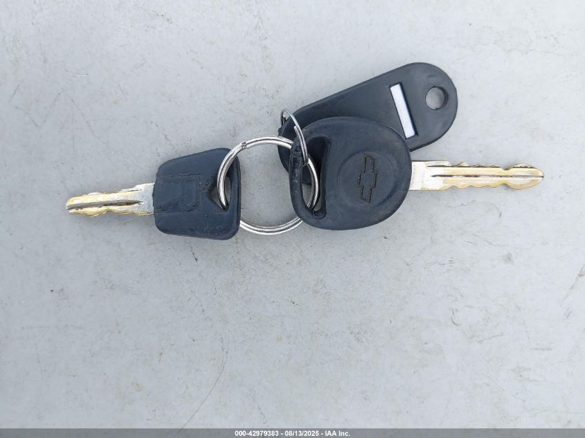 2004 Chevrolet Express Cutaway Base W/C7L/C7N VIN: 1GBJG31U441163855 Lot: 42979383