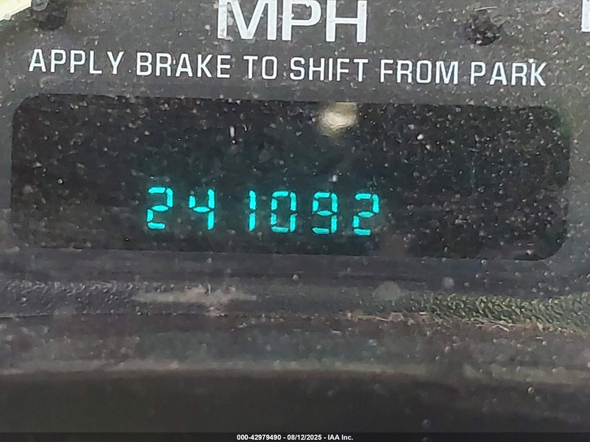 2000 Chevrolet Silverado 1500 VIN: 1GCEC14T6YE353090 Lot: 42979490