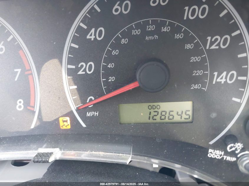 2011 Toyota Corolla Le VIN: 2T1BU4EE1BC560949 Lot: 42979791