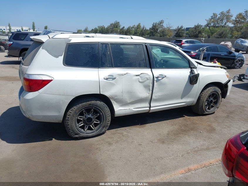 2010 Toyota Highlander Limited V6 VIN: 5TDDK3EH9AS008382 Lot: 42979794