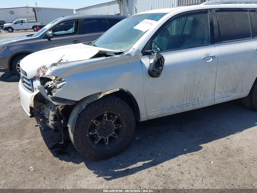 2010 Toyota Highlander Limited V6 VIN: 5TDDK3EH9AS008382 Lot: 42979794