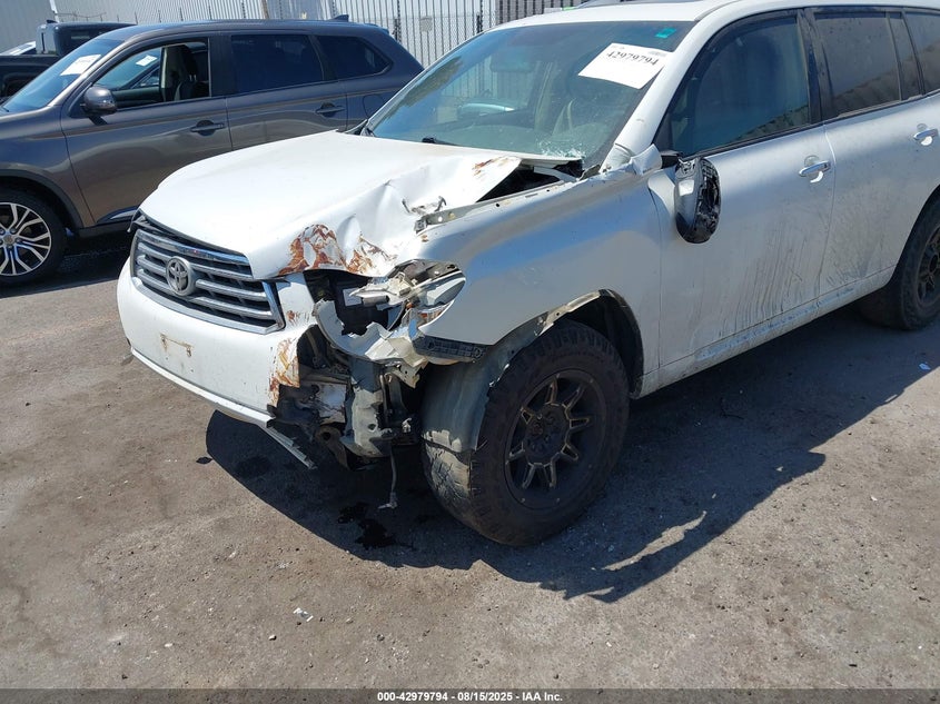 2010 Toyota Highlander Limited V6 VIN: 5TDDK3EH9AS008382 Lot: 42979794