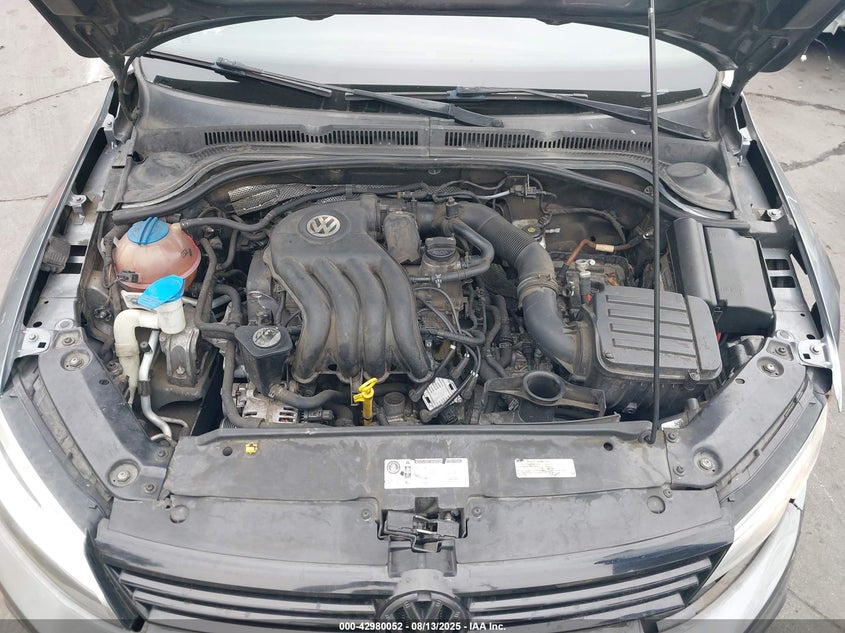 2014 VOLKSWAGEN JETTA 2.0L S - 3VW2K7AJ3EM288357