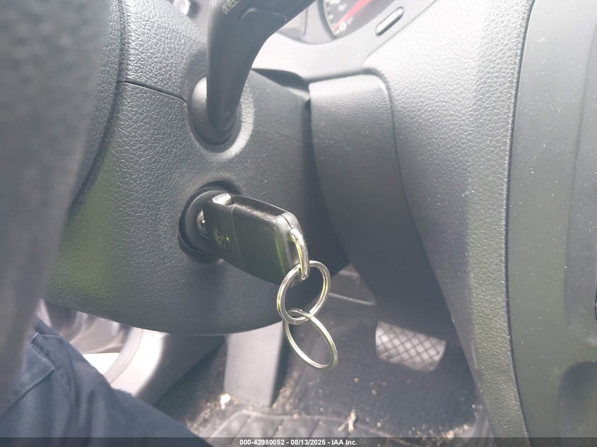 2014 VOLKSWAGEN JETTA 2.0L S - 3VW2K7AJ3EM288357