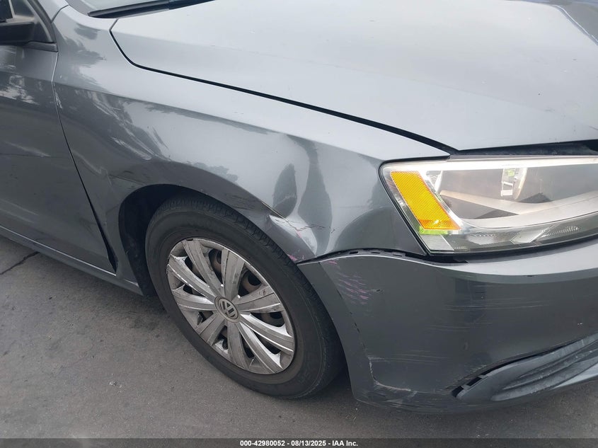 2014 VOLKSWAGEN JETTA 2.0L S - 3VW2K7AJ3EM288357